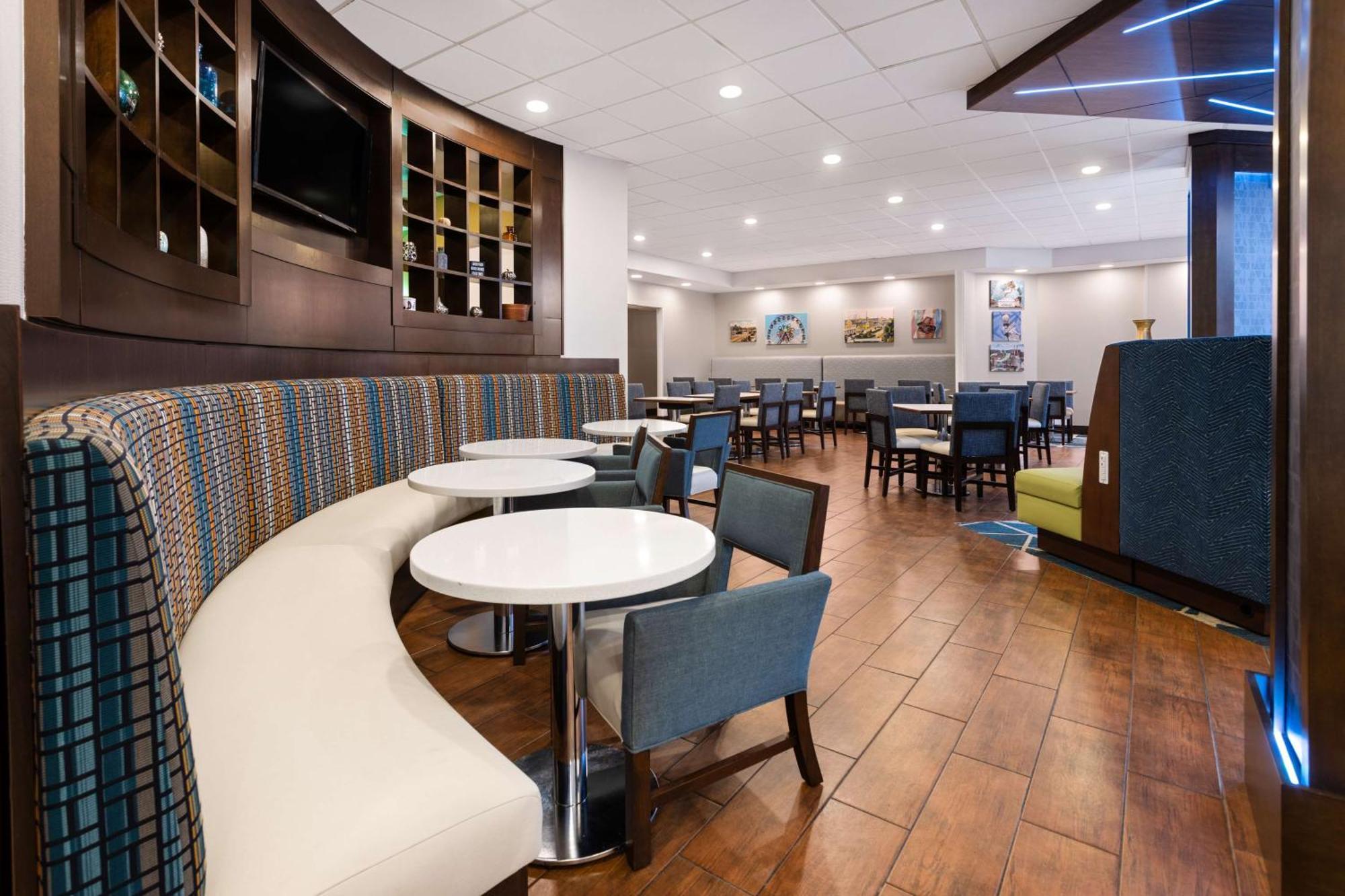 Hampton Inn & Suites Hershey Exterior photo